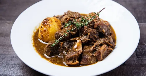 Bouillon d'awara : la recette sacrée de Pâques en Guyane