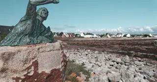 Mémorial Cap 110 et Anse Caffard : mémoire et littoral au Diamant