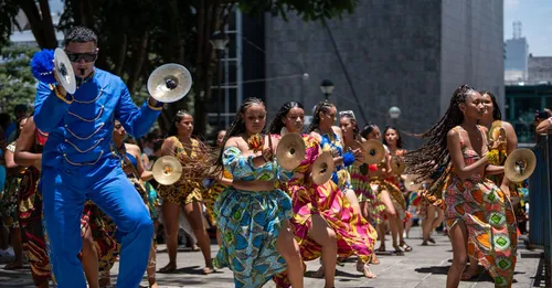 Carnaval guyanais à Cayenne : dates, parades et touloulous, le guide du carnaval le plus long du monde