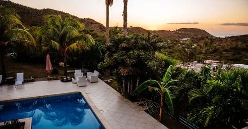 Conciergerie Airbnb en Martinique : pourquoi déléguer son meublé