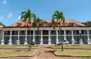 Missions administration/État