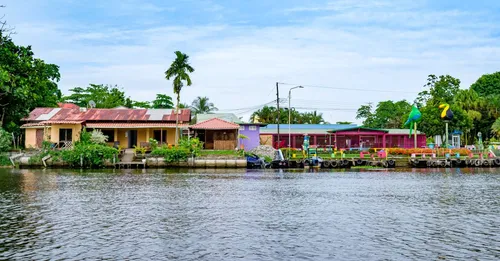 Investir dans le locatif à Cayenne : la rentabilité quartier par quartier