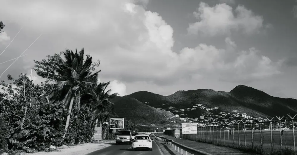 Location voiture Martinique : sites incontournables, loueurs et pièges à éviter