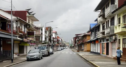 Voiture en Guyane : acheter ou louer en arrivant ?