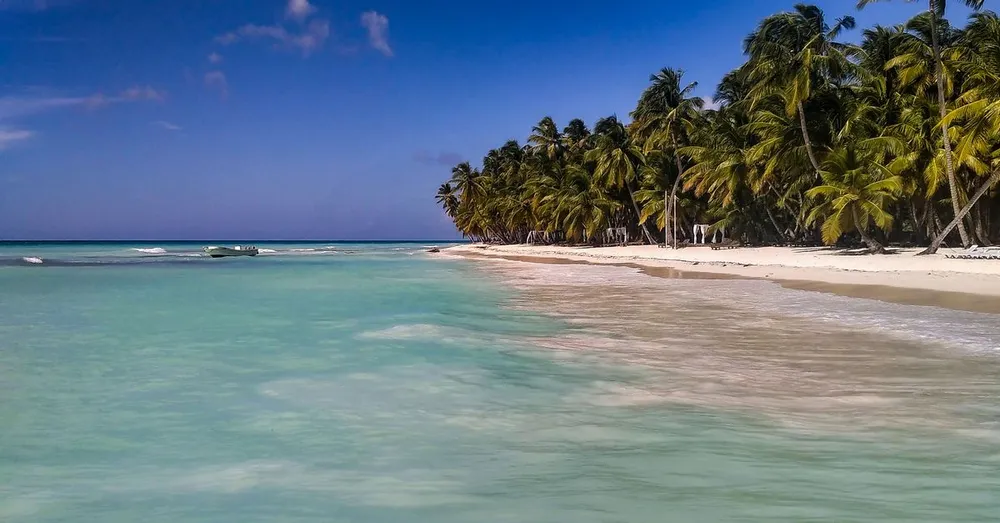 Plage du Souffleur Port-Louis : l'esprit Grande-Terre authentique