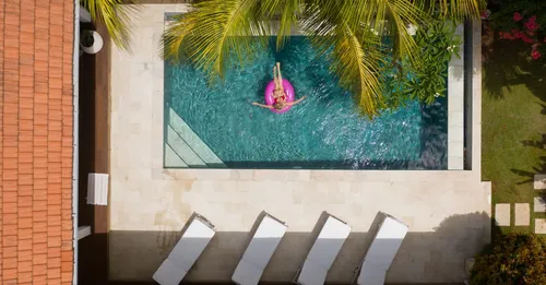 Faut-il une SCI pour investir en location meublée en Martinique ?