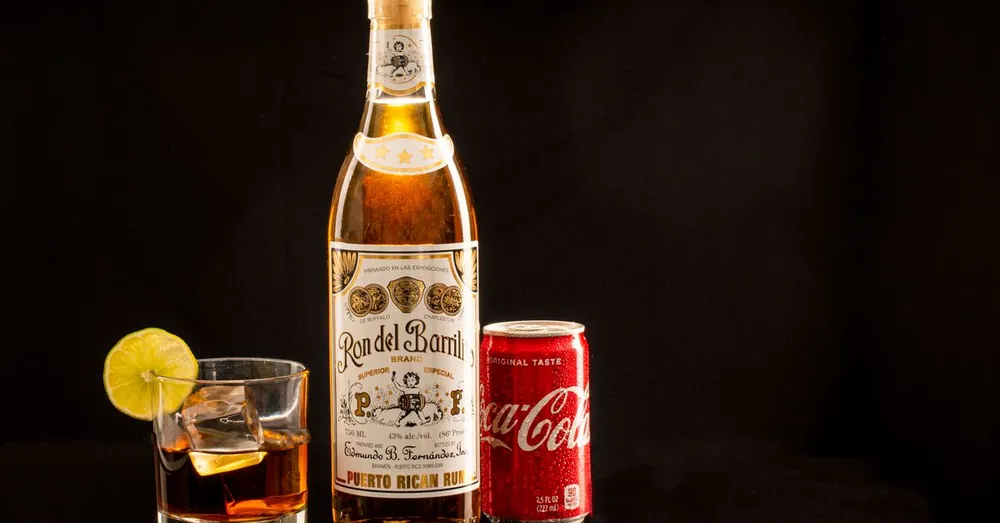 Ti-punch en Martinique : préparation, dosage et rituel local