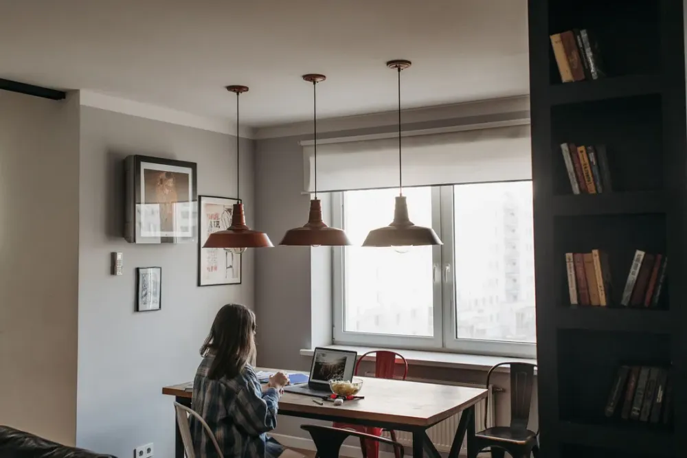 Wifi et coworking : l'hébergement pro qui suit